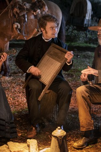 Poster de Episódio Hitting the Trail (2021)