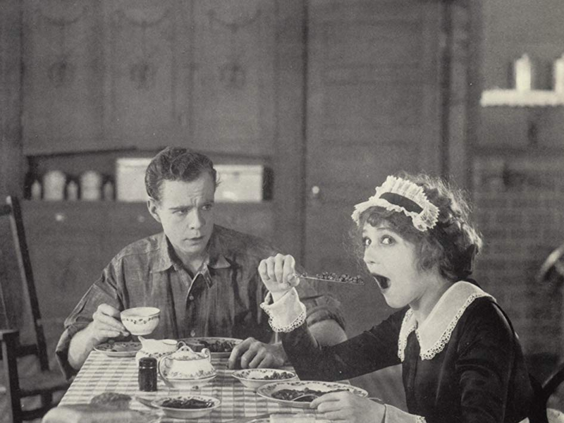 Foto 1 de How Could You, Jean?