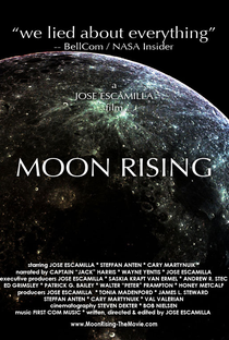 Moon Rising - Poster / Capa / Cartaz - Oficial 1