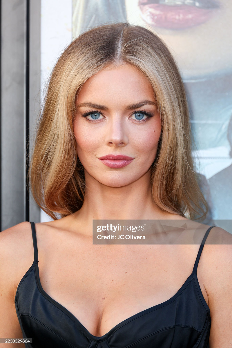 Samara Weaving - Foto 1