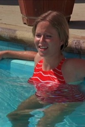 Poster de Episódio Hit Man / The Swimmer (1979)