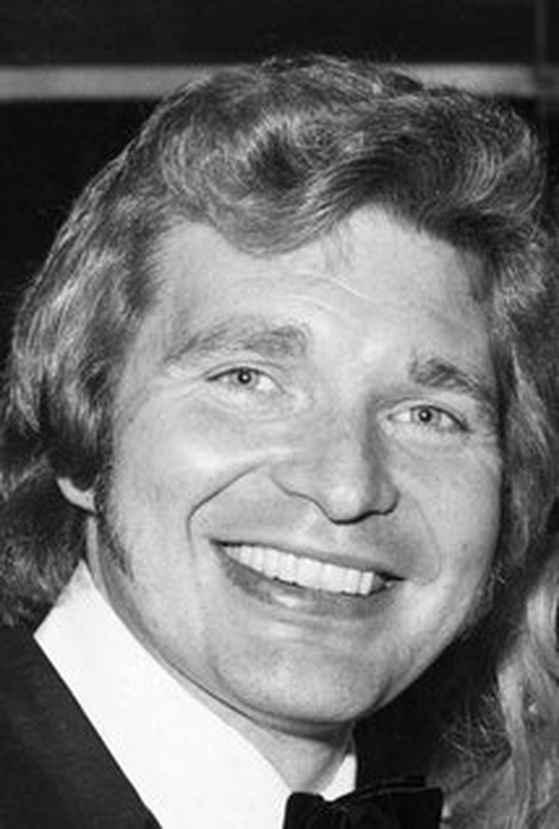 Derren Nesbitt - Foto 1