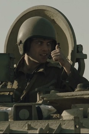 Poster de Episódio השמיים צופים (2020)