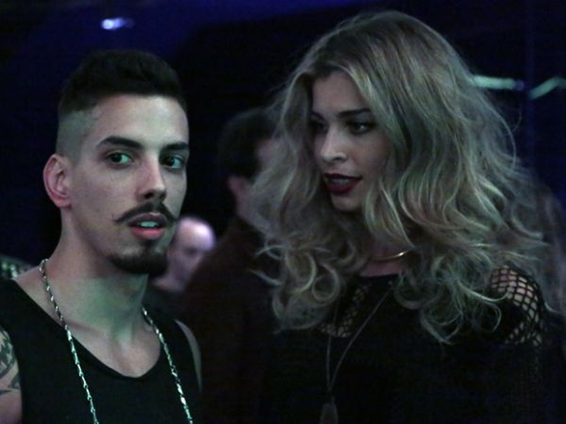 Foto 99 de Verdades Secretas