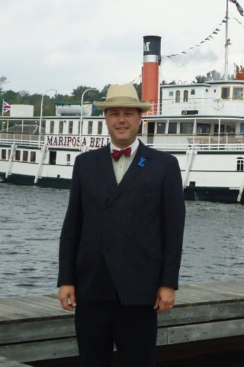 Poster de Filme Sunshine Sketches of a Little Town (2012)