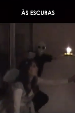 Às Escuras (Às Escuras)