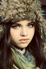 India Eisley