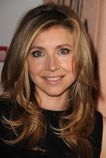 Sarah Chalke - Poster 1