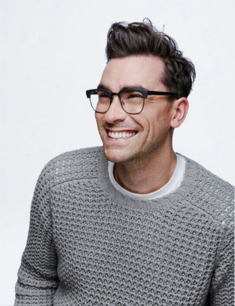 Dan Levy (VII) - Foto 1