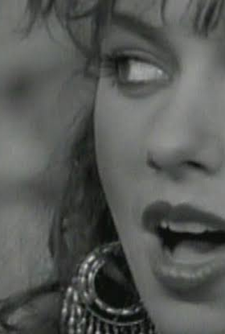 Poster 1 de Curta Bangles: Manic Monday (1986)