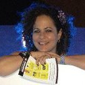 Foto de perfil de Lia Carneiro Silveira
