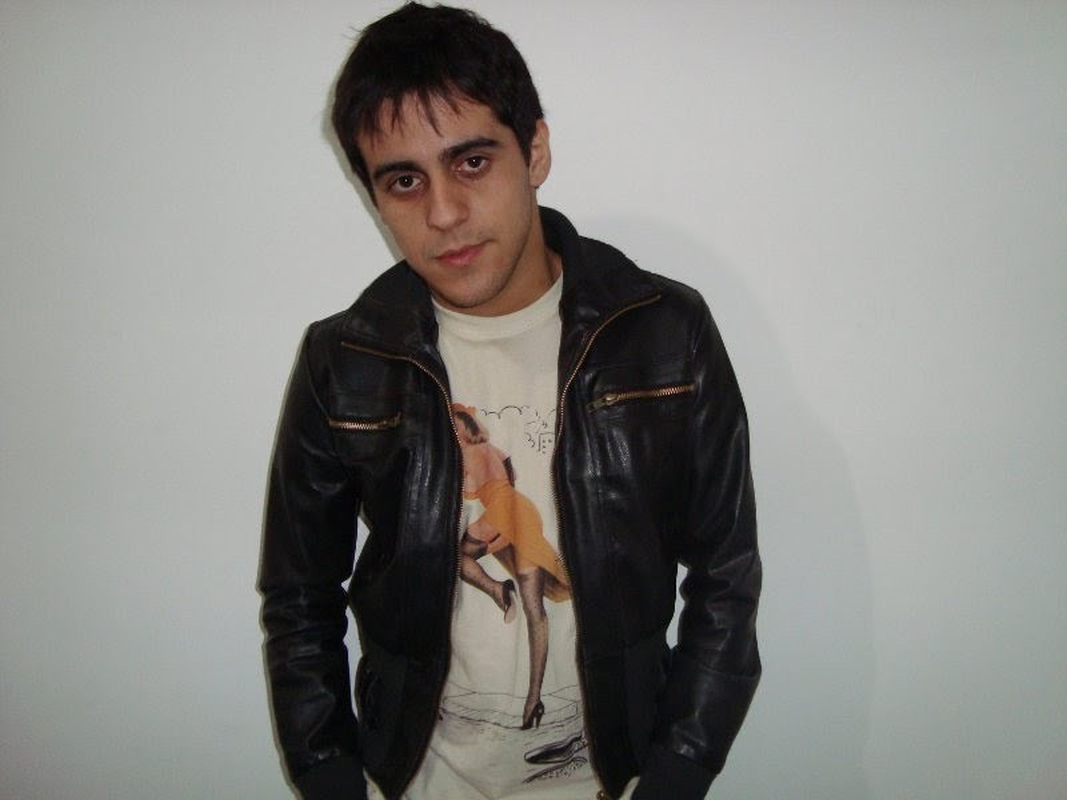 Tito - Foto 1