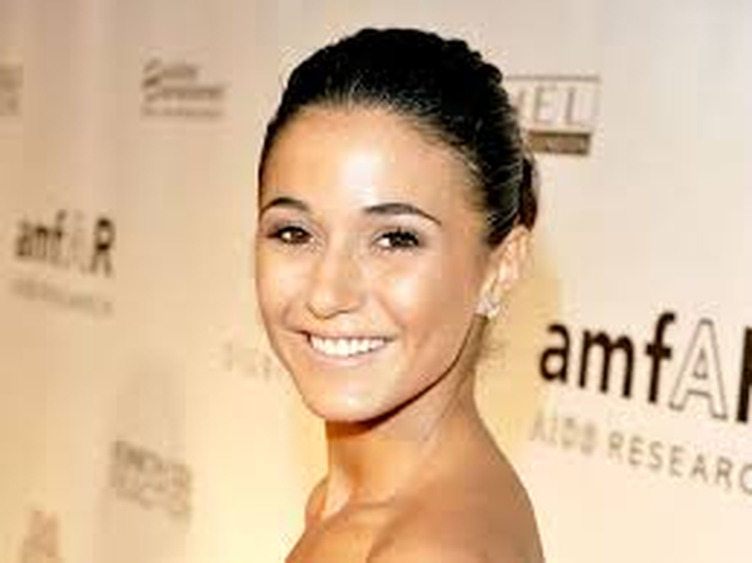 Emmanuelle Chriqui - Foto 2