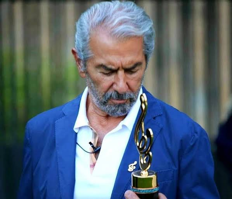 Faramarz Gharibian - Foto 1