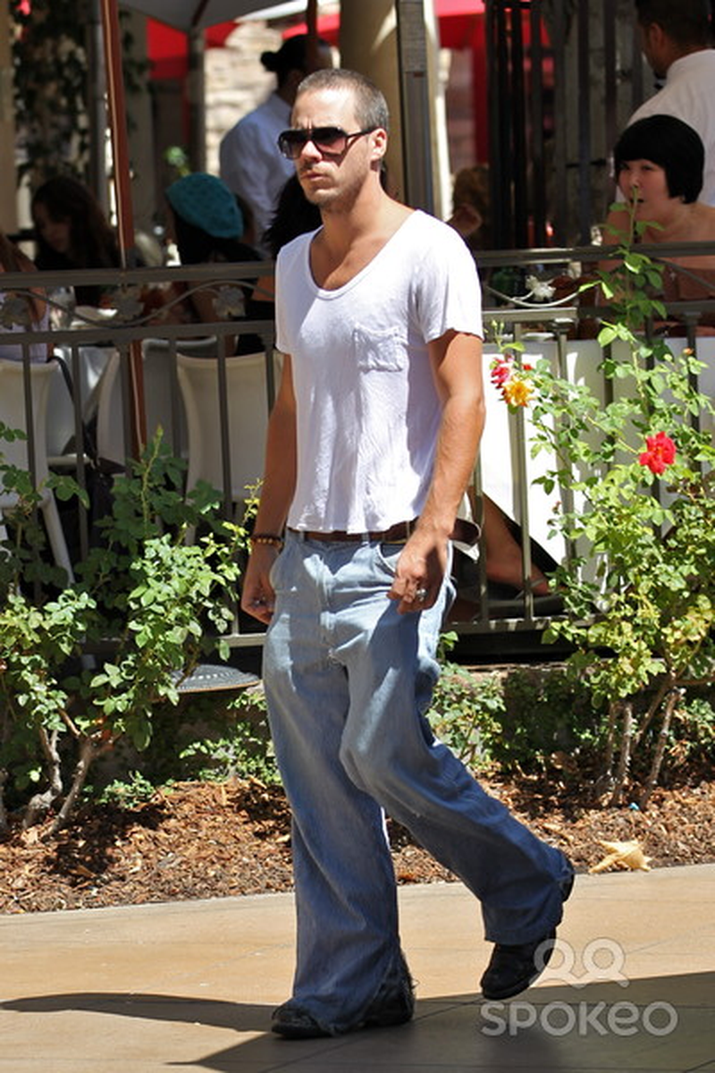 Michael Raymond-James - Foto 12