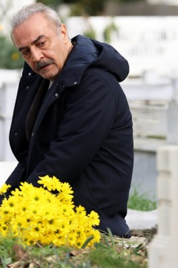 Poster de Episódio 1. Bölüm (2024)