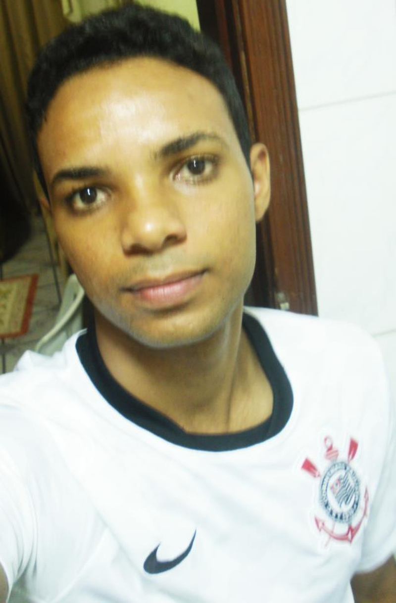 Anderson Farias Pereira - Foto 1
