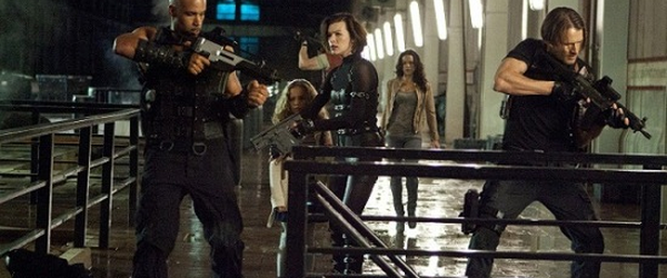 Quatro Cenas Inéditas, Novas Fotos e Comerciais de ‘Resident Evil 5: Retribuição’