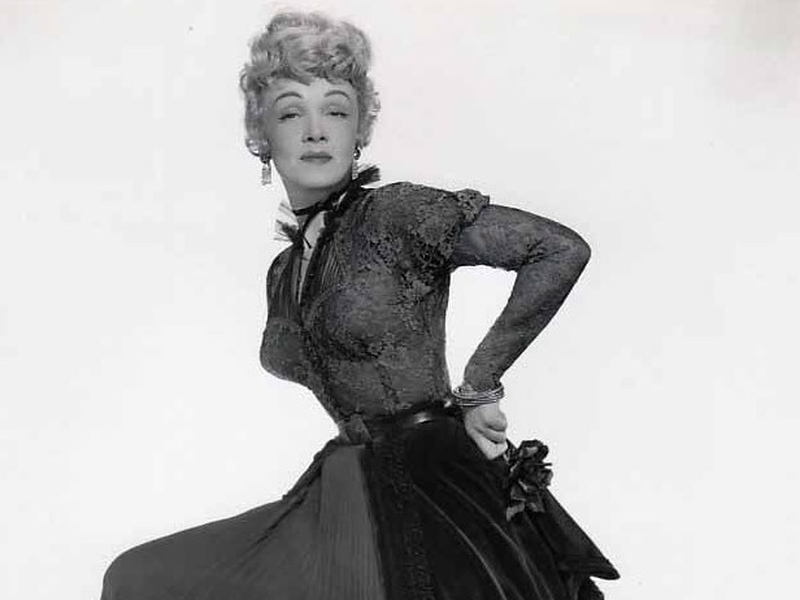 Foto 12 de O Diabo Feito Mulher