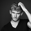 Alex Pettyfer - Foto 2