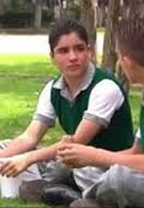 Sergio: Un Adolescente Gay Frente al Bullying (Sergio: Un Adolescente Gay Frente al Bullying)
