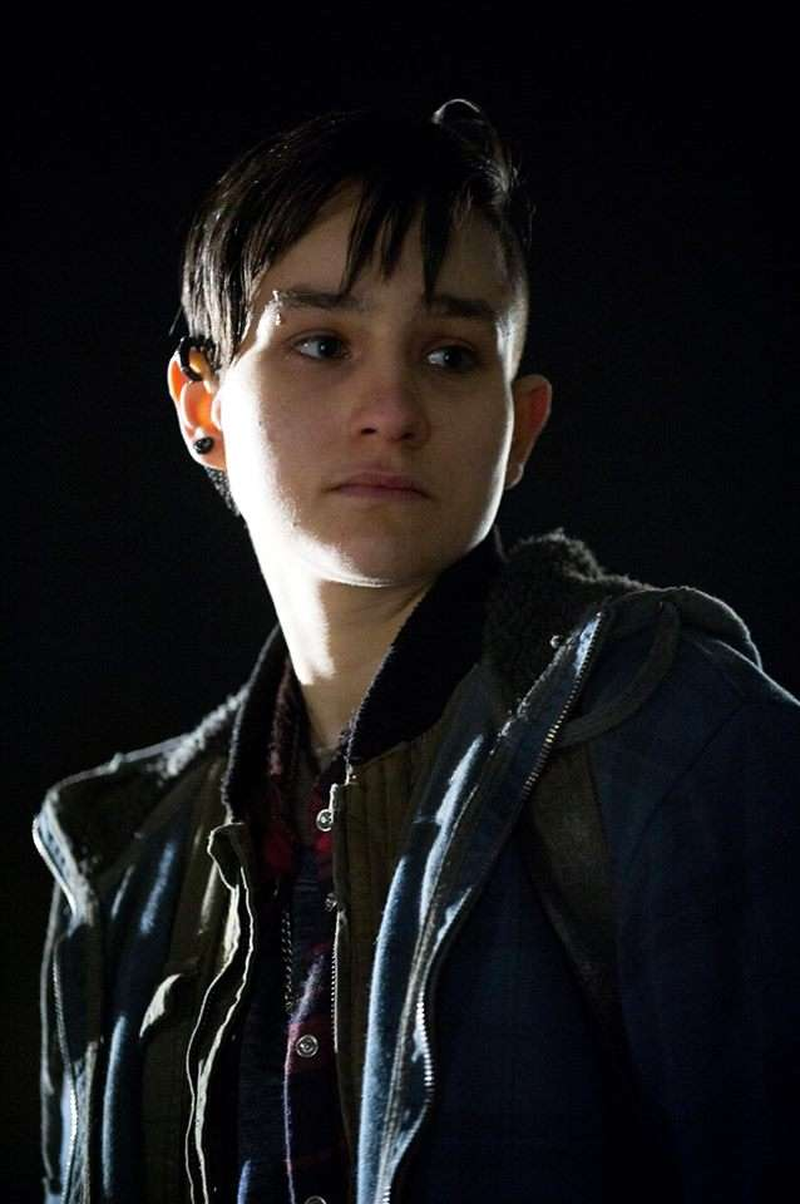 Bex Taylor-Klaus - Foto 6