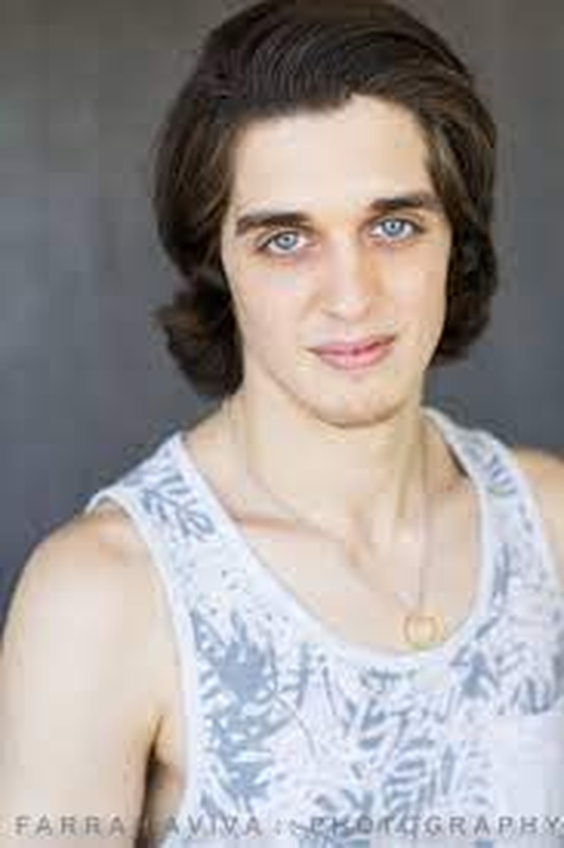 Liam Raymond Dib - Foto 1