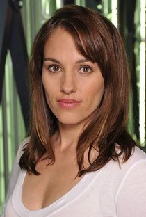 Amy Jo Johnson - Poster 1