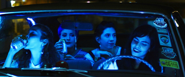 A Noite Amarela está em cartaz nos cinemas e disponível nas plataformas digitais