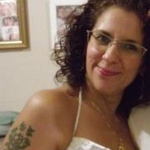 Foto de perfil de Iara Dias de Oliveira