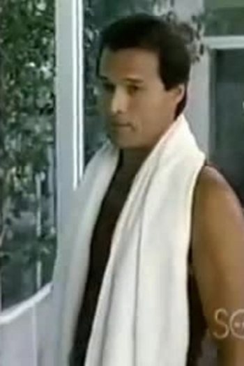 Poster de Episódio She's Back (1988)