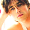 Reeve Carney - Foto 1