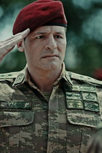 Poster de Episódio 12. Bölüm SEZON FİNALİ (2017)