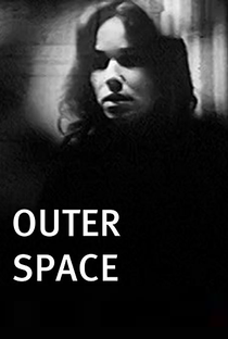 Outer Space - Poster / Capa / Cartaz - Oficial 3