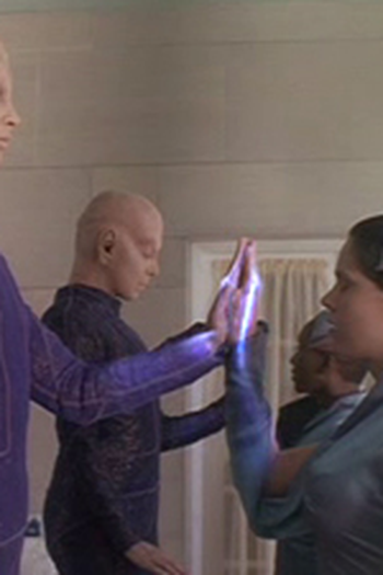 Poster de Episódio The Cloister (1999)