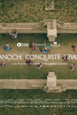 Poster 1 de Filme Ontem à Noite Conquistei Tebas (2025)