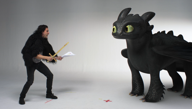 Kit Harington & Banguela interagem em vídeo de Como Treinar o Seu Dragão 3