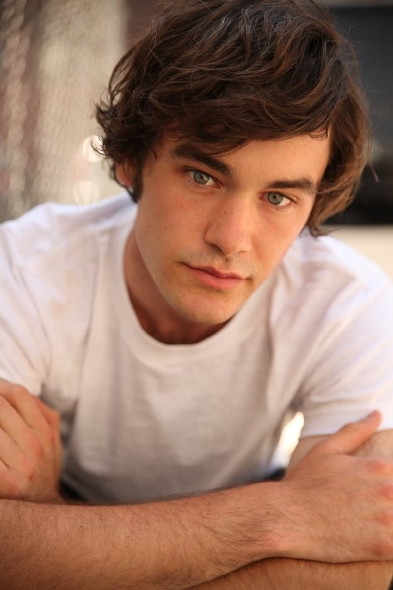 Casey Thomas Brown - Foto 1