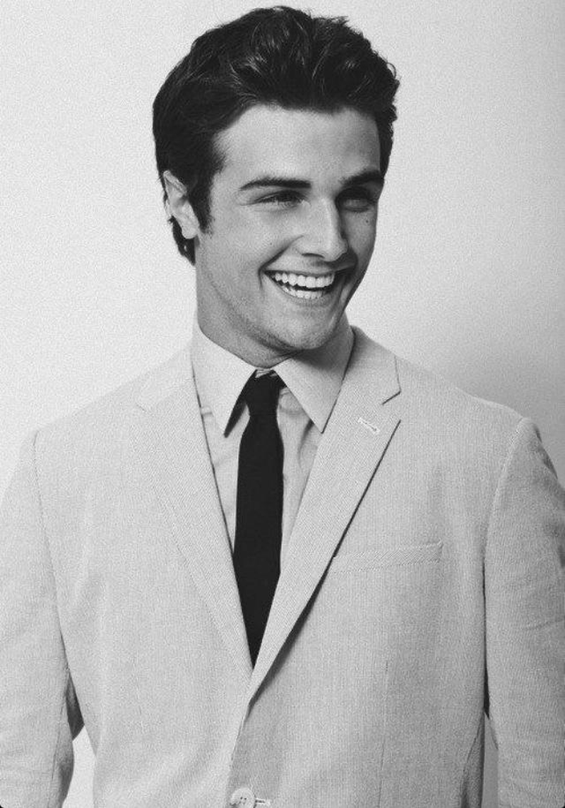 Beau Mirchoff - Foto 1