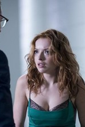 Poster de Episódio Under the Mask (2015)