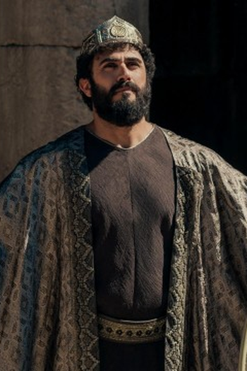 Poster de Episódio The Wolf and the Lion (2025)
