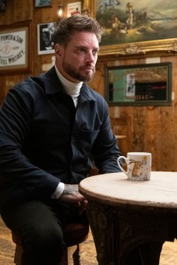 Poster de Episódio Love Me for a Reason (2025)