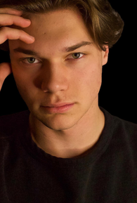 Eston Stiller