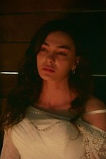 Poster de Episódio 3. Bölüm (2019)