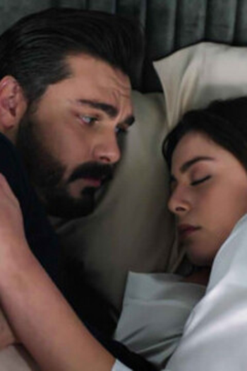 Poster de Episódio 120. Bölüm (2021)