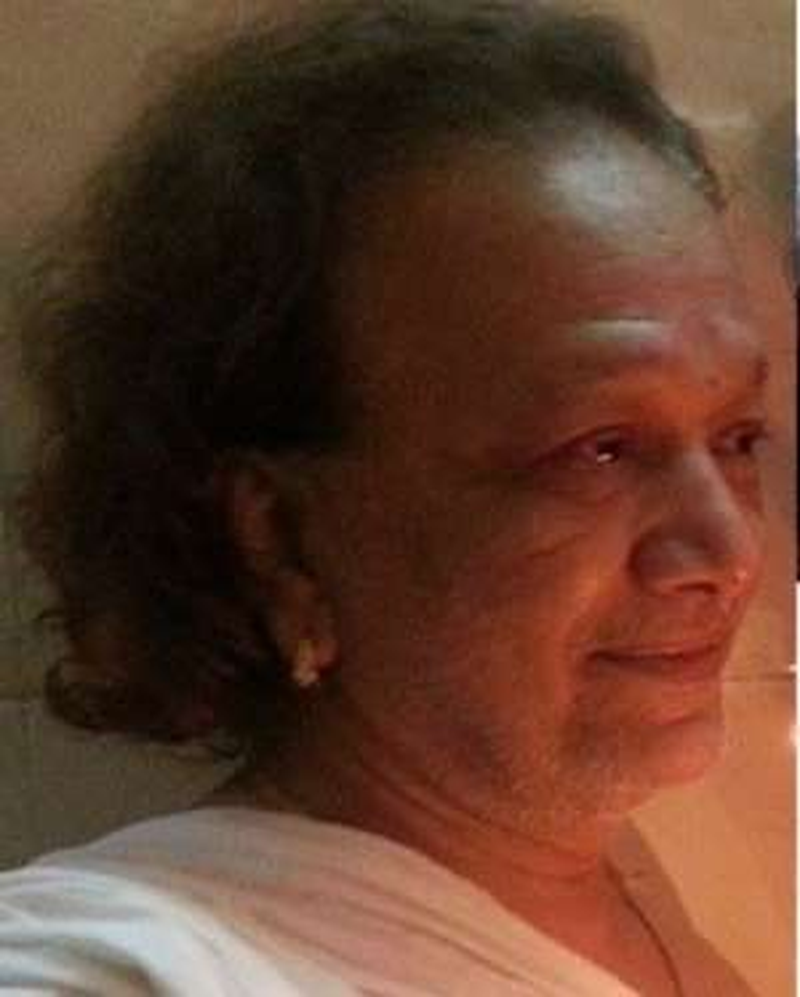 Veeru Krishnan - Foto 1