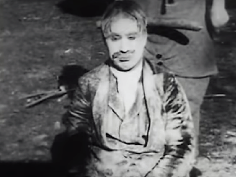 Foto 1 de Caught in a Park