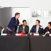 Primeira imagem do elenco adulto de It - A Coisa: Capítulo 2 reunido