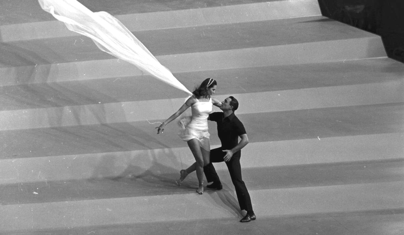 Gene Kelly - Foto 6