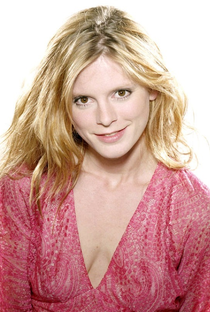 Emilia Fox - Poster 1